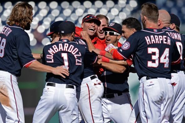 Nats capitalize on late error to stun Braves 6-5