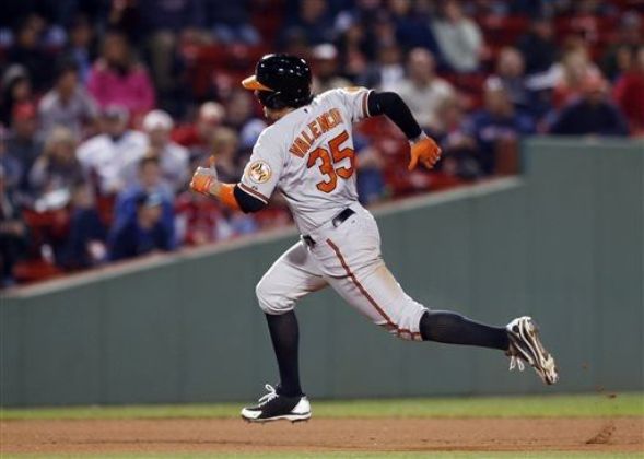 Valencia lifts Orioles to 3-2 win over Red Sox
