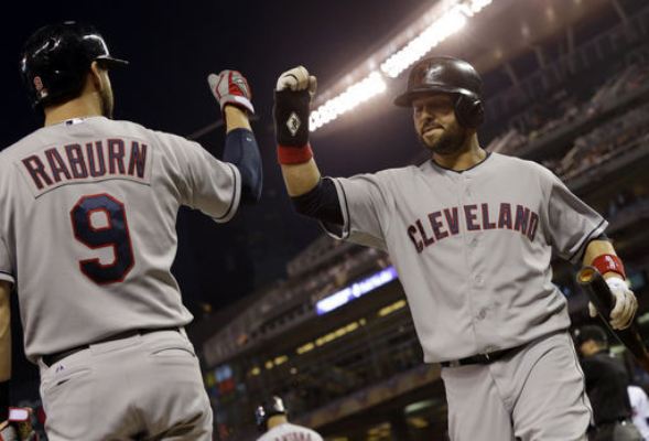 Cleveland has 17 hits in 12-6 win over Twins