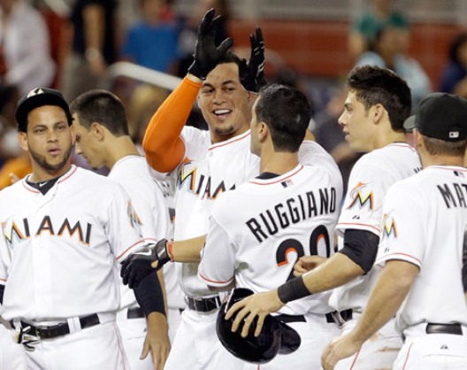 Stanton lifts Marlins with walk-off single in 10th