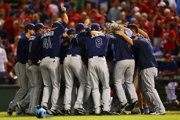 Price leads Rays to playoffs with 5-2 win over Rangers