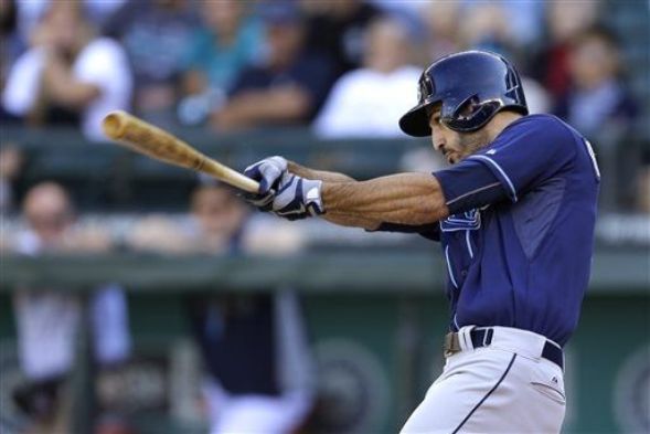 Rays rally past Mariners, build wild-card lead