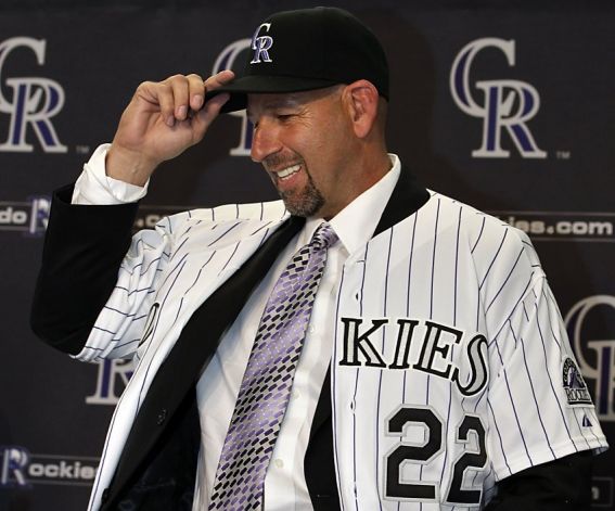 Walt Weiss gets three-year deal with Rockies