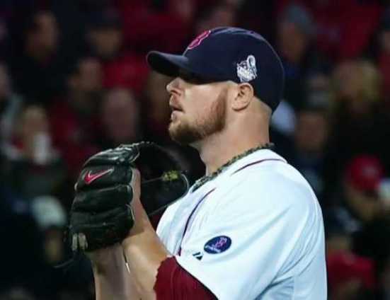 MLB 'cannot draw any conclusions' from Lester foreign substance video