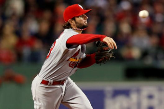Pete Kozma’s barehanded play to get Drew at first (Video)