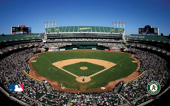 Oakland extends lease with Athletics through 2015 season
