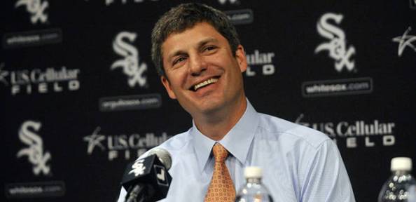 Robin Ventura agrees to extension with White Sox