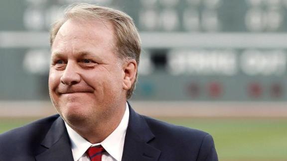 Curt Schilling recovering after surgery for cancer