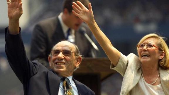 Carmen Berra, Yogi's wife, dies at age 85