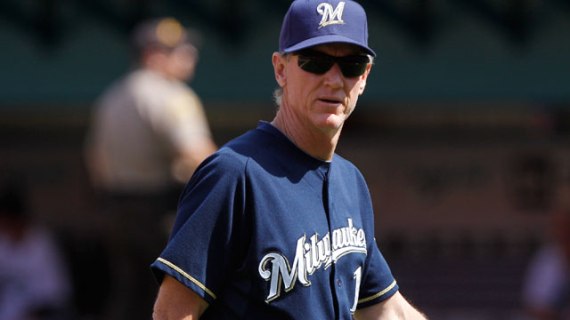 Brewers retain manager Ron Roenicke, fire hitting coach