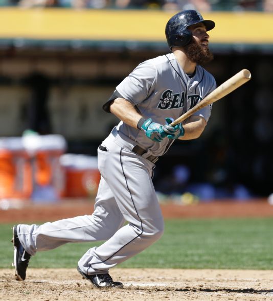 Dustin Ackley's two-run homer vs A's (Video)