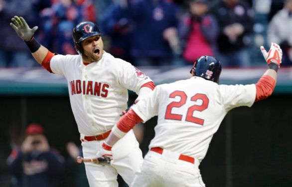 Nick Swisher spells out O-H-I-O after home run in Indians 7-2 win 