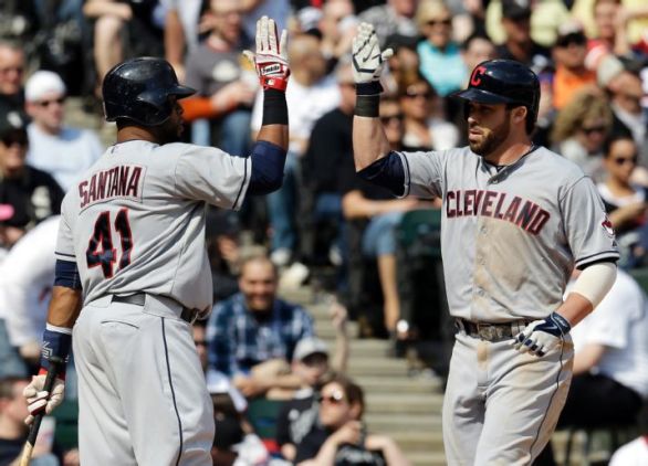 Indians get 12 hits in 12-6 win over White Sox