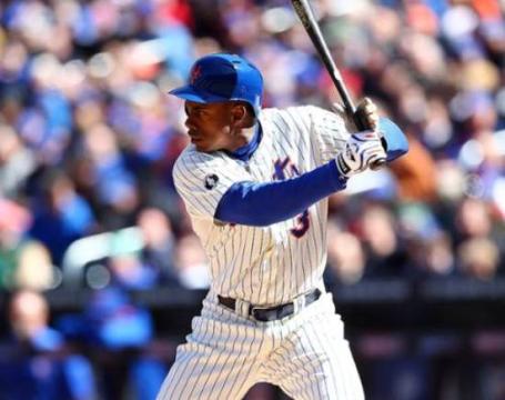 Curtis Granderson’s first hit as a Met is a RBI double (Video)