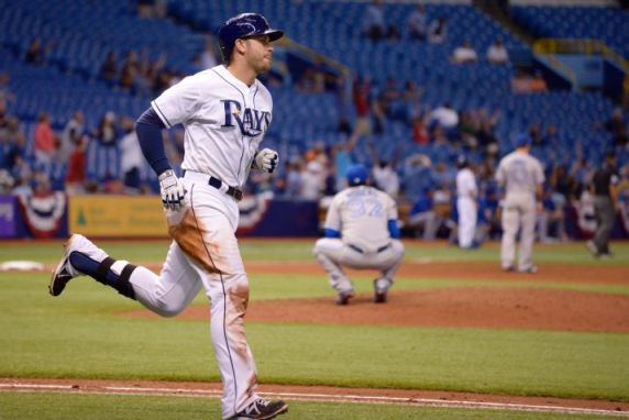 Evan Longoria's 3 run homer vs Blue Jays (Video)
