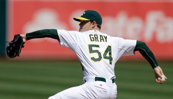 Moss' homer backs solid Gray in 6-3 A's win over Mariners