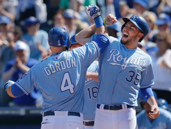 Gordon homers, drives in 4 as Royals beat Rays 7-3