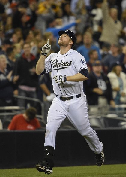 Chase Headley's two-run homer vs Tigers (Video)