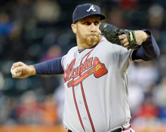 Harang pulled with no-hitter, Braves beat Mets 6-0
