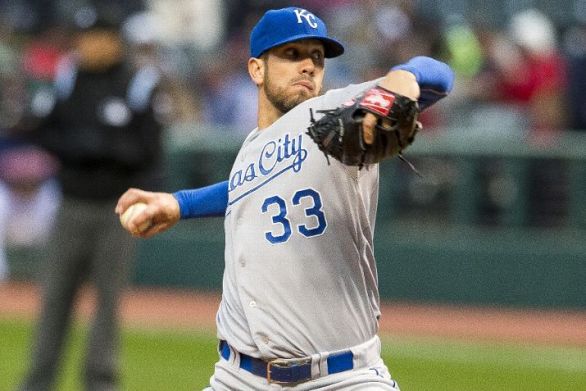 Shields, Moustakas lead Royals past Indians 8-2