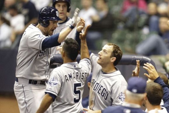 Chase Headley homers in 12th to give Padres 2-1 win over Brewers