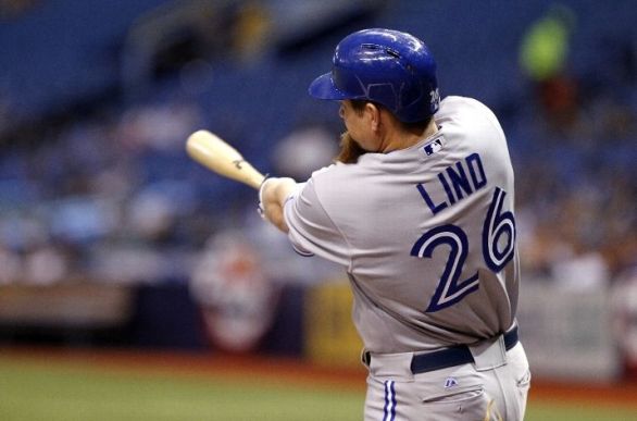 Brewers acquire first baseman Adam Lind from Blue Jays