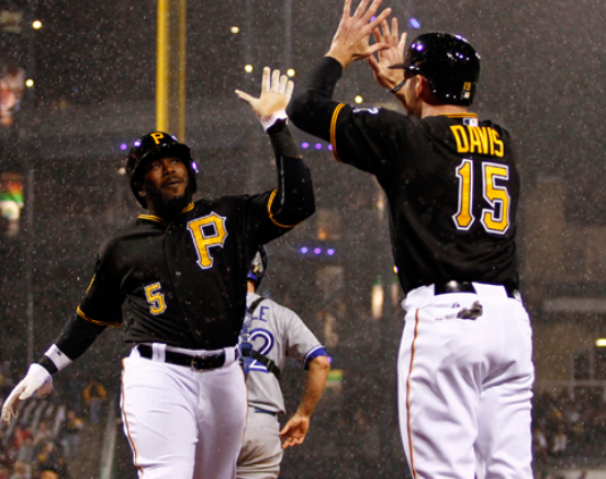 Walker leads rally as Pirates beat Blue Jays 8-6