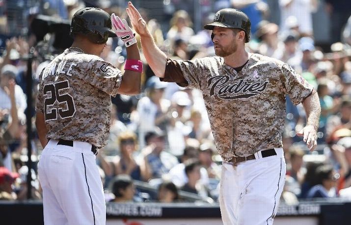 Padres erupt early, hold on for 5-4 win over Marlins