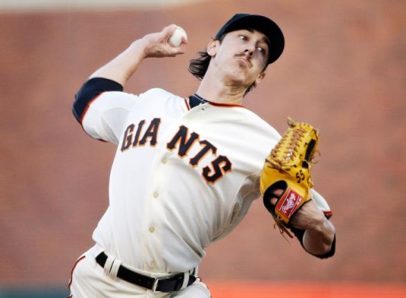 Tim Lincecum diagnosed with a degenerative condition in both hips