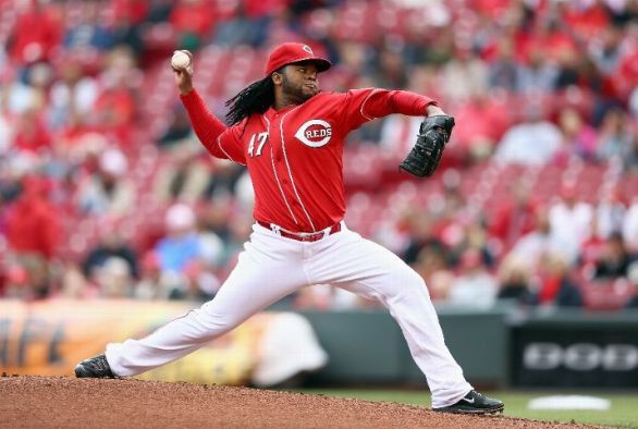 Cueto throws shutout, Reds beat Padres 5-0 in game 1 DH