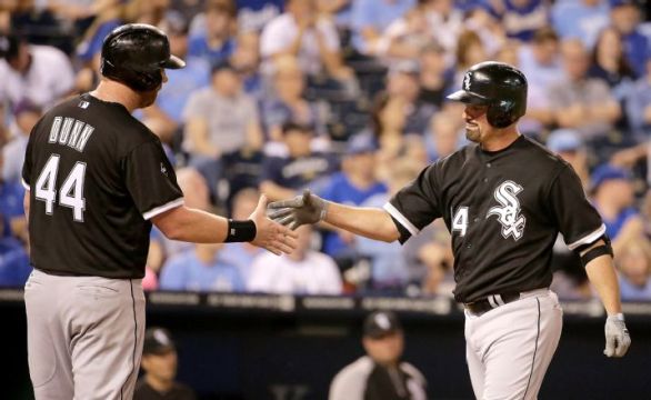 White Sox rally from 5-run hole, beat Royals 7-6