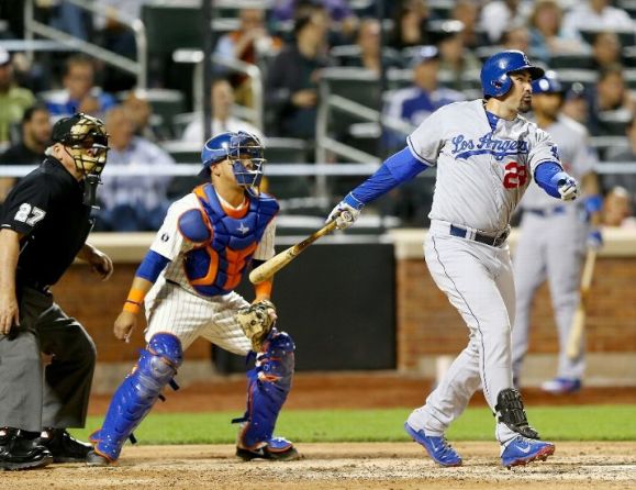 Adrian Gonzalez's two-run homer vs Mets (Video)