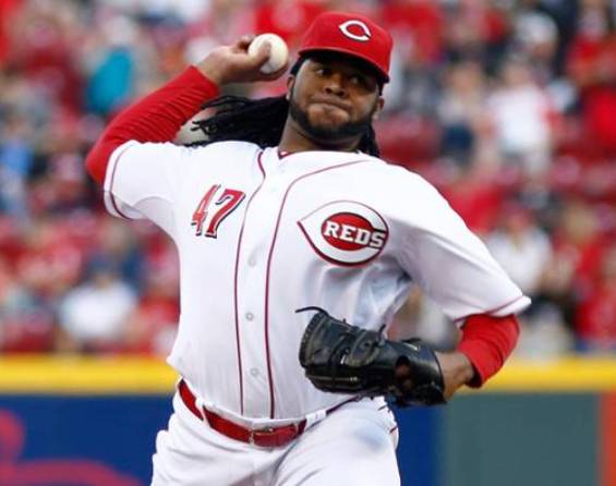 Cueto leads Reds over Brewers 6-2