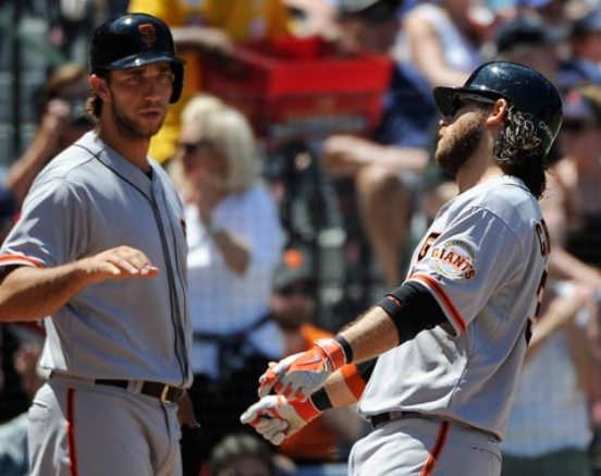 Crawford's two homers power Giants to sweep of Braves