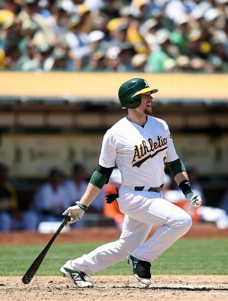 Jed Lowrie's solo homer off Weaver (Video)