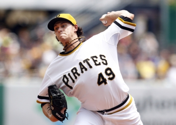 Pirates beat Rockies 5-3 for 3-game sweep