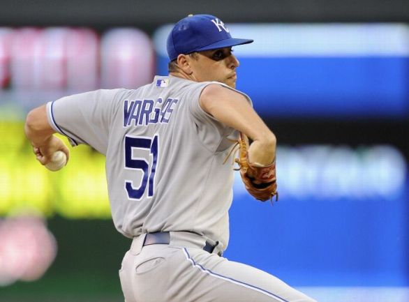 Vargas pitches Royals to 6-4 victory over Twins