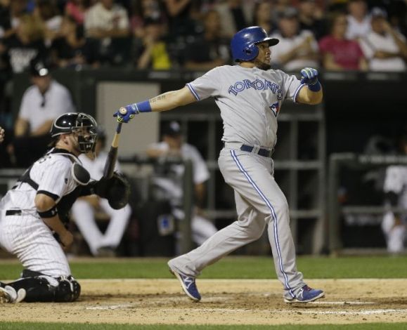 Blue Jays rally to beat White Sox 6-3