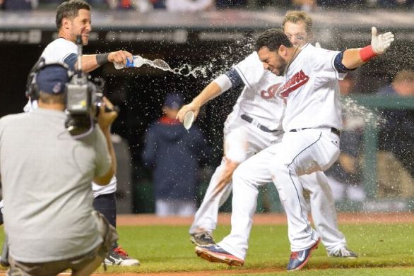 Aviles homers in 11th, Indians beat Orioles 2-1