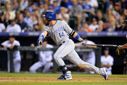 Omar Infante's second two-run double vs Rockies (Video)