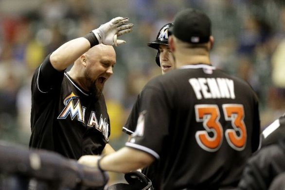 Late back-to-back homers help Marlins beat Brewers
