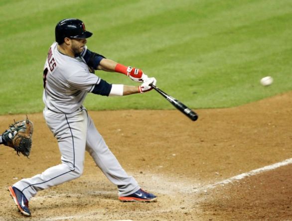 Aviles sac fly lifts Indians over Astros in 13