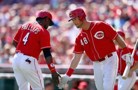 Reds eliminate Brewers with 5-3 win