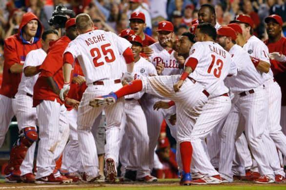 Asche homers in 10th, Phillies beat Marlins 3-1