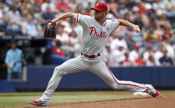 Hamels, 3 Phillies relievers combine to no-hit Braves 