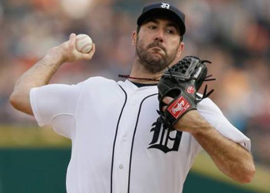 Tigers close gap to 1 game with win over Royals