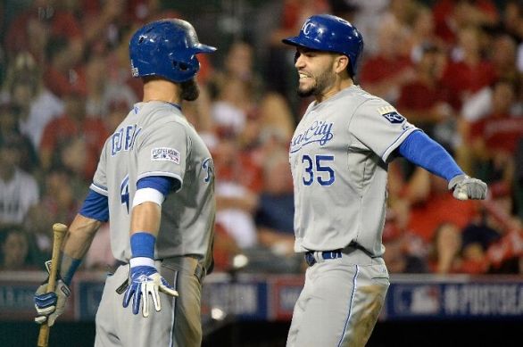 Royals top Angels 4-1 in 11 innings, lead ALDS 2-0