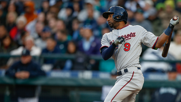 Escobar's HR leads Twins' balanced 8-5 win over Seattle