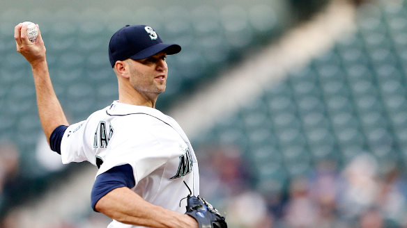 Happ, Mariners hold off Astros 3-2