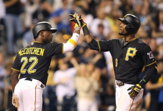 Marte homers, drives in 5 as Pirates beat Brewers 6-2